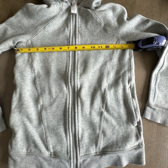 Ivivva Light Gray Hoodie Jacket 10 and Athleta top - Picture 3 of 8